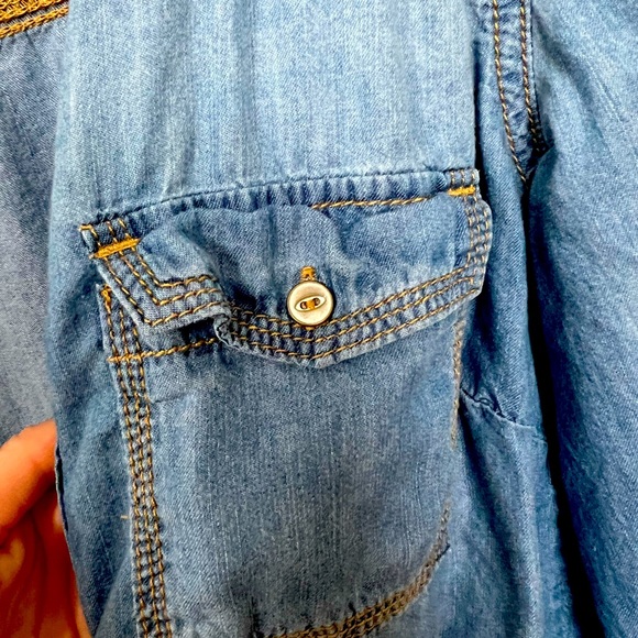 Jean button up! - Picture 2 of 4